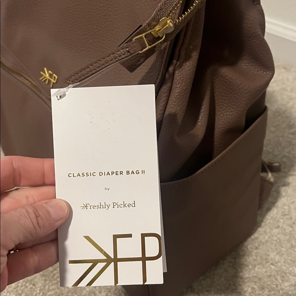 Freshly Picked Classic Diaper Bag II. New with tags - Picture 9 of 11